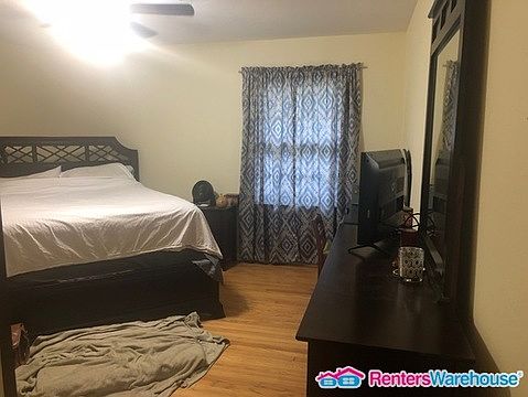 3rd image of 3112 Westfield Ave