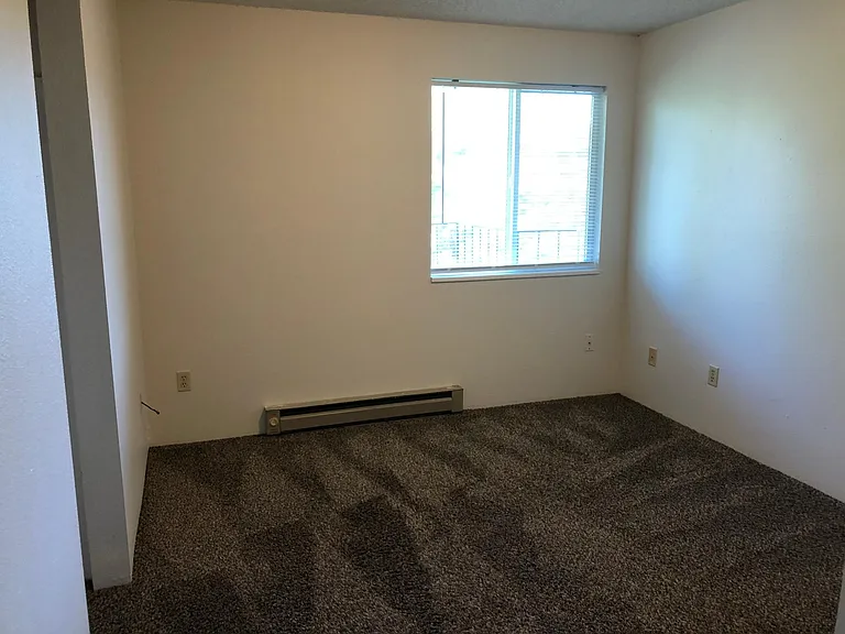 500 NE Maiden Ln #2 — Photo 14