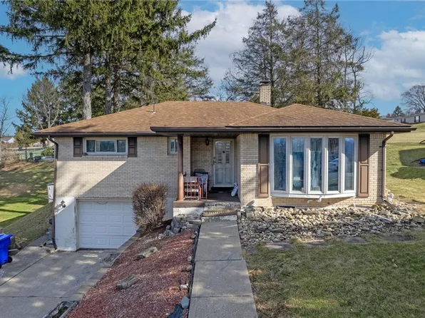 19 Rossi Dr, Mc Kees Rocks, PA 15136