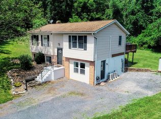 9724 Prendergast Ext, Huntingdon, PA 16652