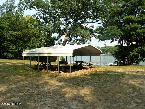 3rd image of 7222 E Andes Ave