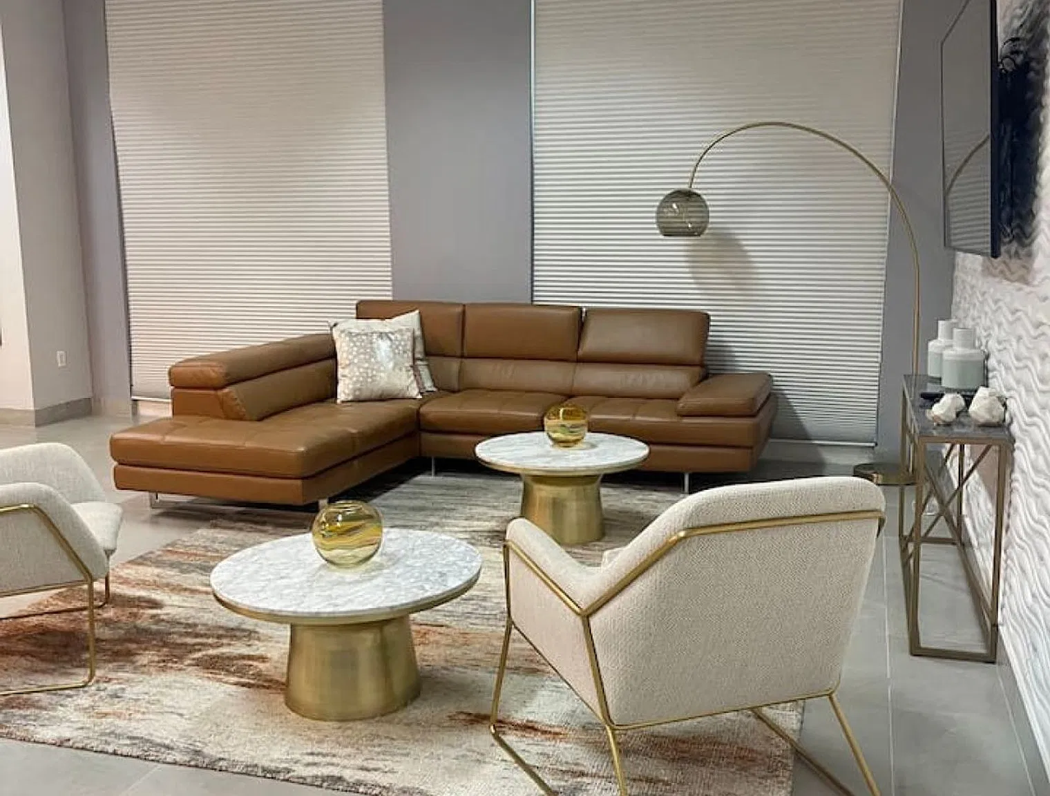 1 bed, 1.0 bath, 548 sqft, $5,806 — Photo 2