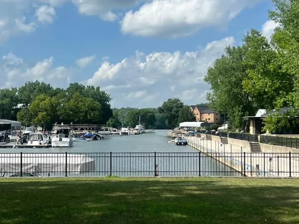 26304 W Pit Run Dr, Wilmington, IL 60481