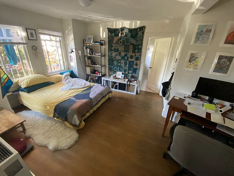 2522 Piedmont Ave #4 — Photo 6