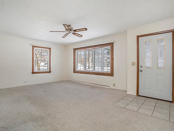 4th image of 565 N Marshall Ave