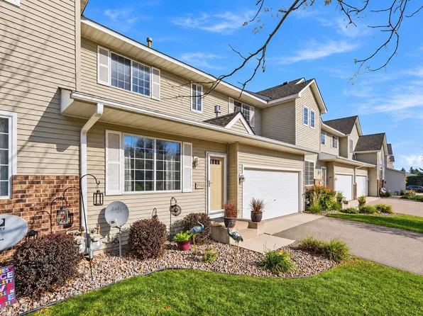 8945 Olive Ln N, Maple Grove, MN 55311