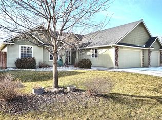 1685 W Tumble Creek Dr, Meridian, ID 83646