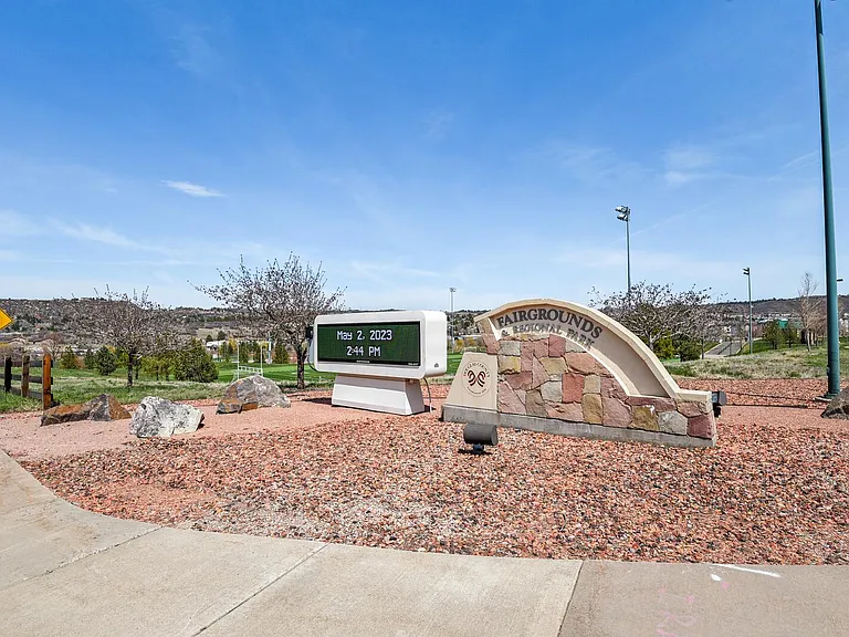1574 Olympia Cir #203 — Photo 26