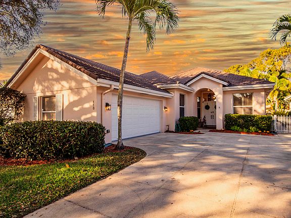 2nd image of 118 E Hampton Way