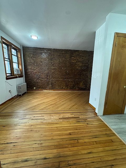 1st image of 457 7th Ave #1R
