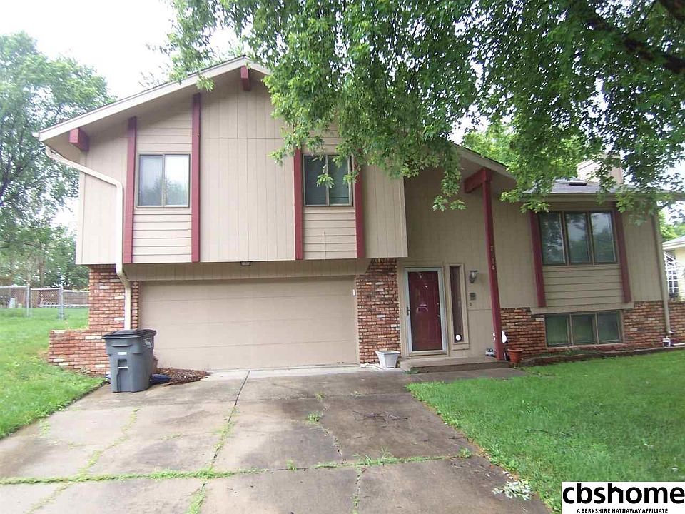 1st image of 7914 Chinawood Ave