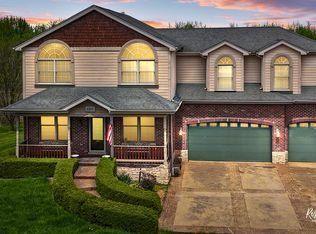 8260 W Bruns Rd, Monee, IL 60449