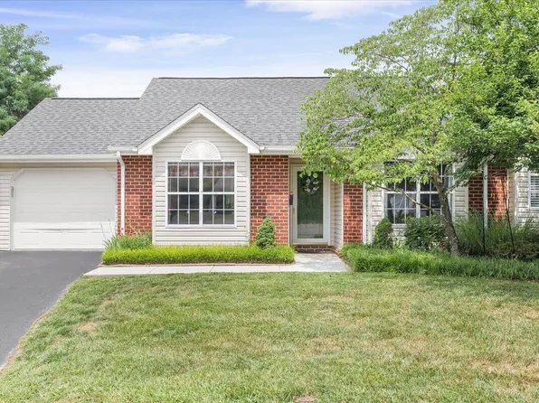 6965 Black Walnut Ct, Roanoke, VA 24019