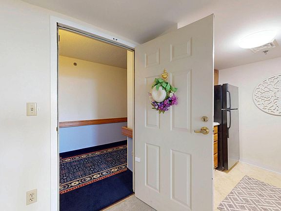 4th image of 900 N Taylor St APT 1808