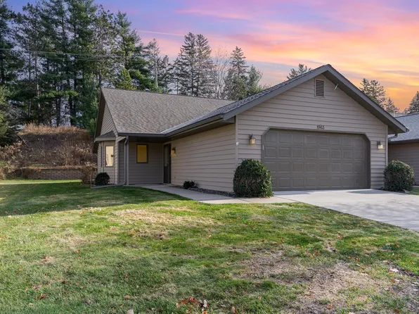 1963 Cherry St, Red Wing, MN 55066