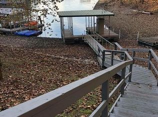 1552 Damron Rd, Estill Springs, TN 37330