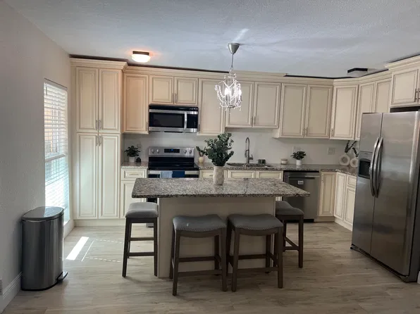 8911 Blind Pass Rd, Saint Pete Beach, FL