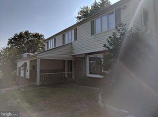 2206 Palomino Dr, Warrington, PA 18976