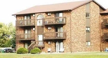 1st image of 29W527 Country Ridge Dr APT C