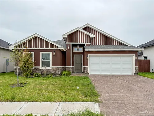 1010 Azalea St Photo 1