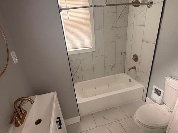 3rd image of 36 Stanley St APT 2