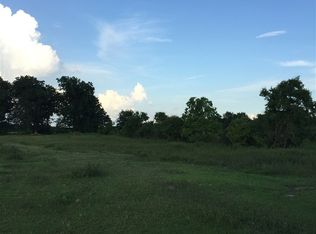 669 N Meeker Rd, Beaumont, TX 77713