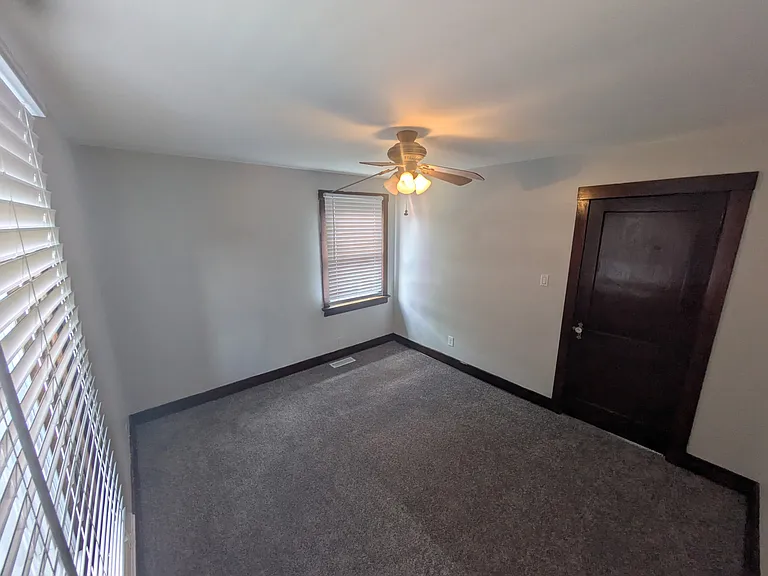 3934 Hoosac St #1 — Photo 30