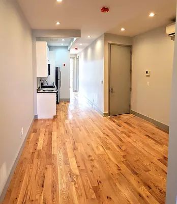 Rented by East Williamsburg Realty Inc | media 65