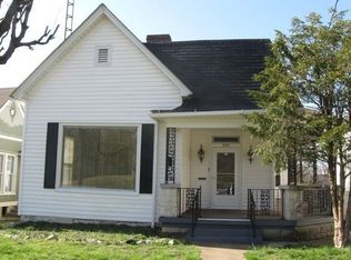 935 Park St, Bowling Green, KY 42101