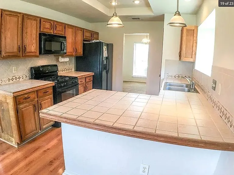 2031 Clearwater Trl — Photo 9