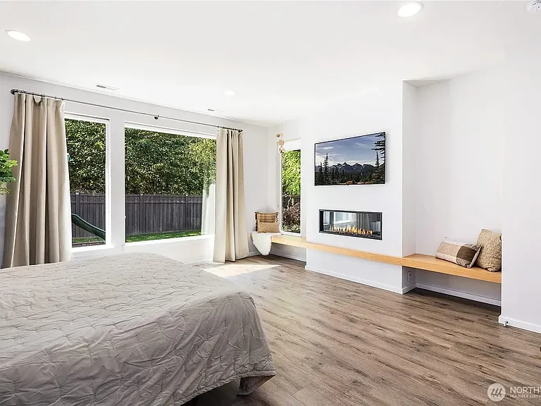 14512 Overlook Dr E — Photo 10
