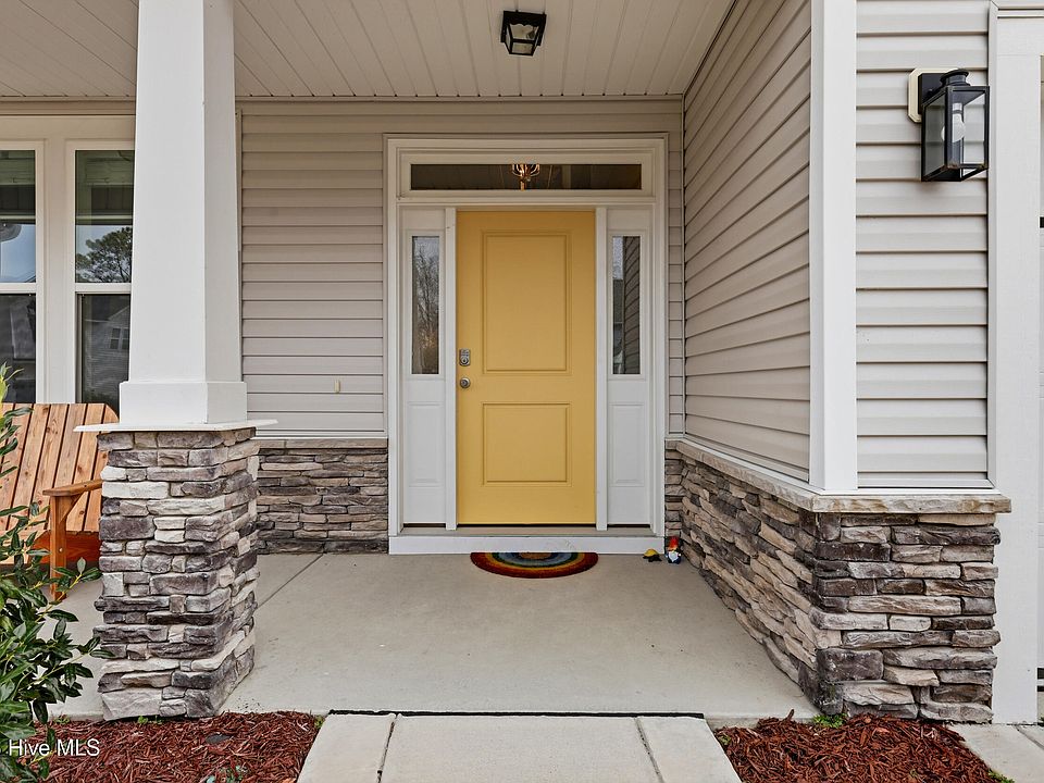 43 Thrush Trail, Hampstead, NC 28443 | Zillow