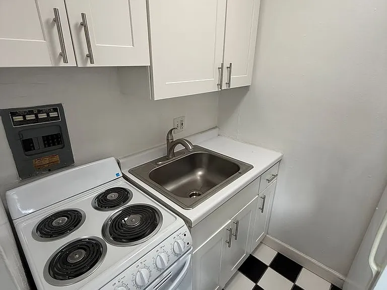 Sixteen53 Prospect Avenue — Photo 48
