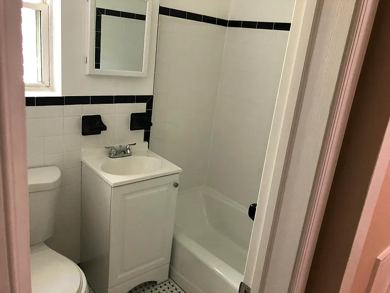 511 Silver Spring Ave #2 — Photo 14