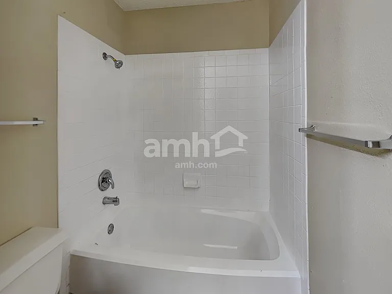 4611 Camas — Photo 14