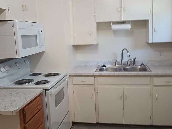 2nd image of 315 N 3rd St #C
