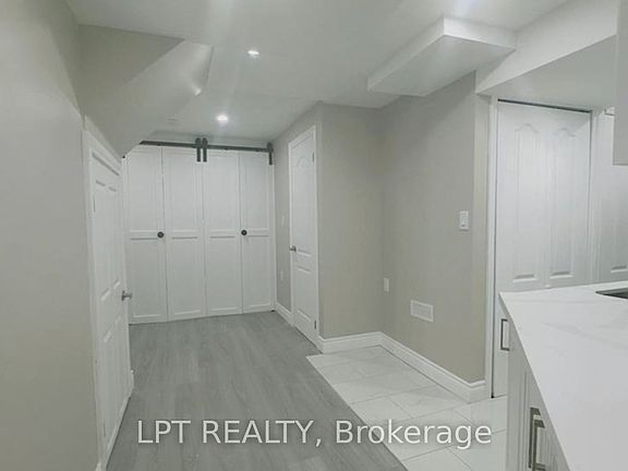 5th image of 26 Activa Ave