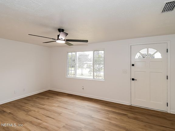4th image of 324 AURIGA Drive