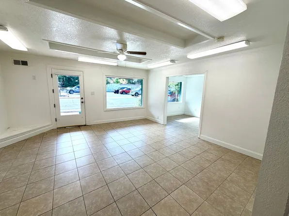 18178 Main St, Jamestown, CA 95327