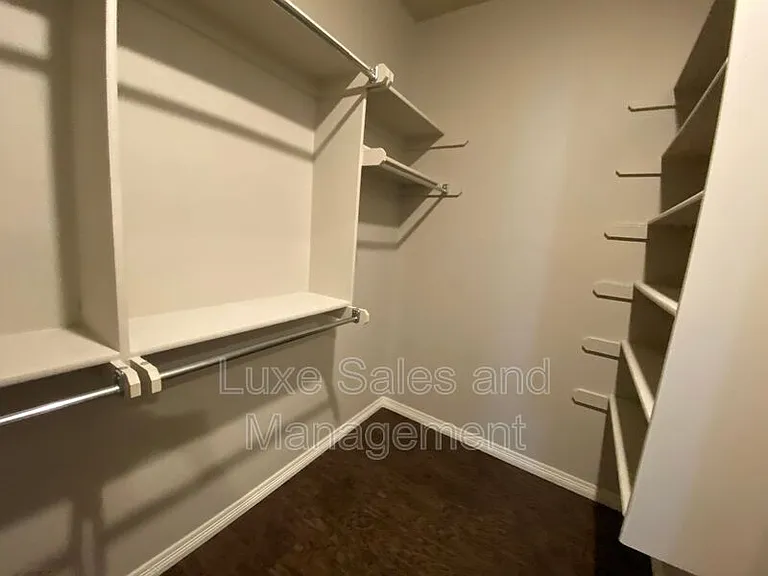 2133 Camino Del Plaza Ln — Photo 19