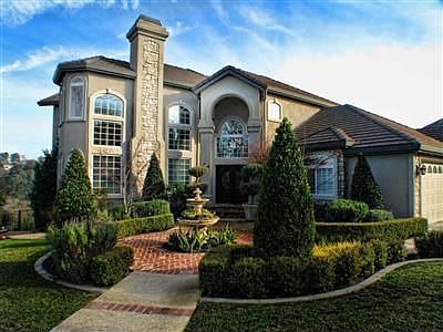 1st image of 4 Guadalupe Dr