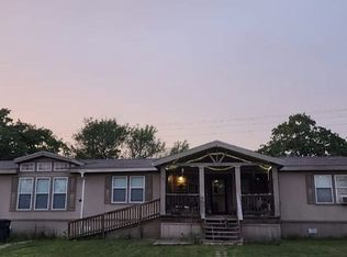 106 W Ridge Dr, Cedar Creek, TX 78612