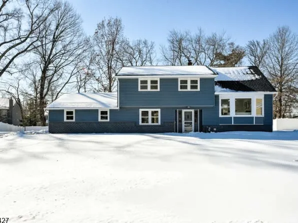 22 Glen Rd, Bridgewater Twp., NJ 08805