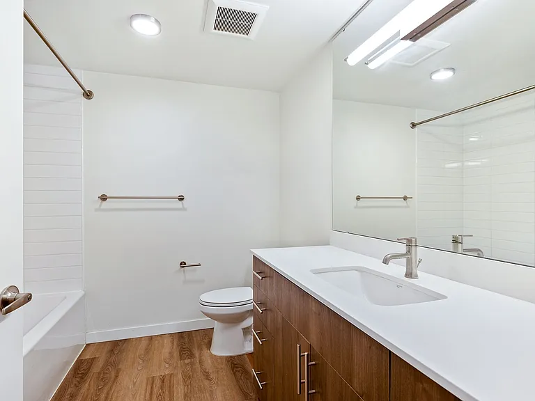 Portal Apartments — Photo 35