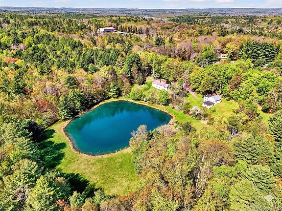 3rd image of 70 Spook Hole Road