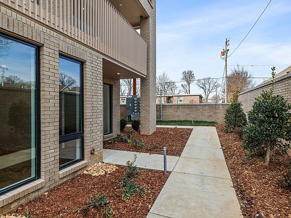4th image of 535 Little Channing Way