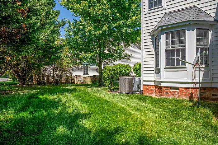 6307 Culbreth Ct — Photo 6