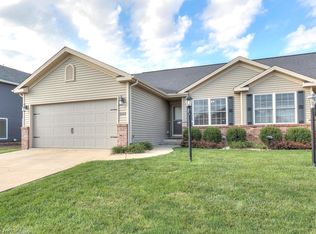 1503 Greyrock Ln, Champaign, IL 61822