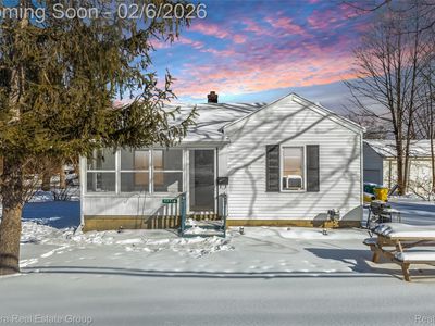 44686 Davis Dr, Utica, MI, 48317
