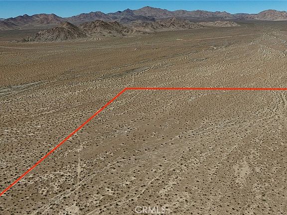 2nd image of 704 Haynes Rd